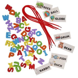CLEVER KIDZ PKT. 64 PLAY AND LEARN LACING LETTERS